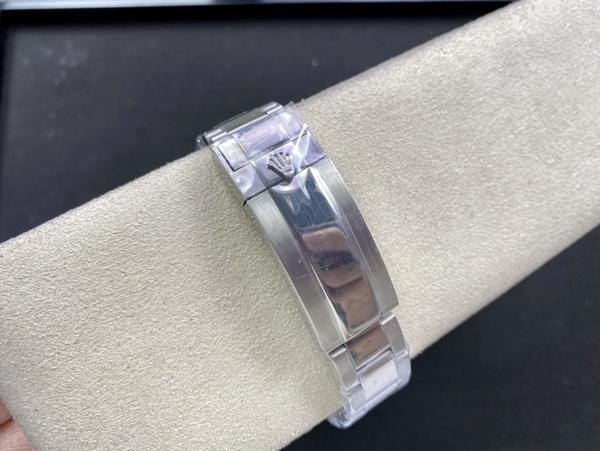 激安ロレックス着用イメージ